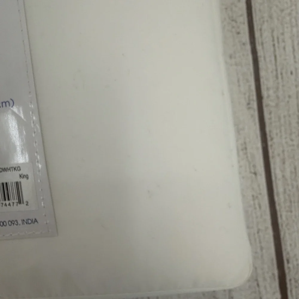 TheraLuxe by Therapedic Sheet Set KING White 300 TC Cooling Peached Percale